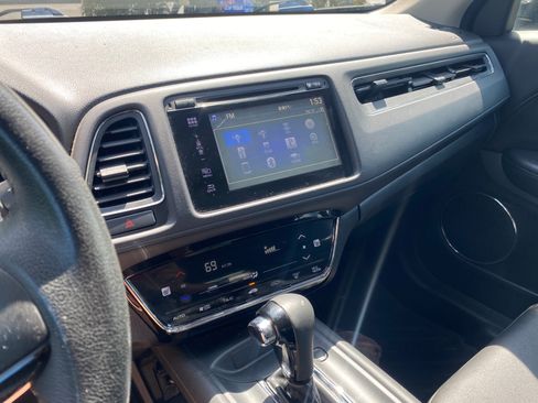 Used 2016 Honda HR-V EX-L image 8