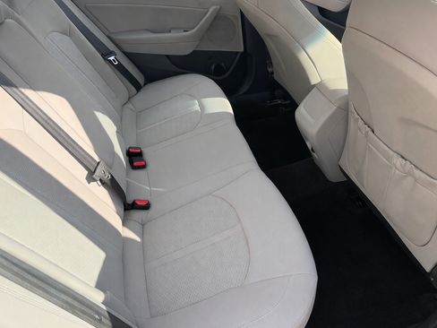 Used 2018 Hyundai Sonata SEL image 11