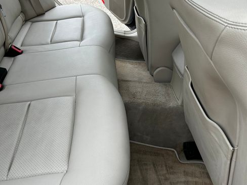 Used 2014 Mercedes-Benz E 350 Sedan image 12