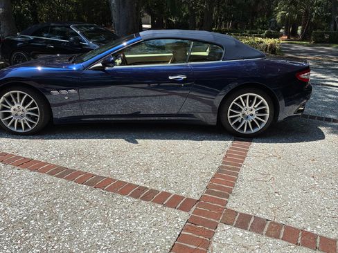 Used 2016 Maserati GranTurismo Convertible RWD image 18