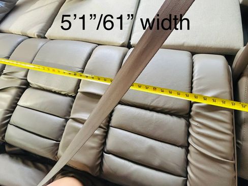 Used 2002 Chevrolet Express 1500 w/ LS Preferred Equipment Group image 23