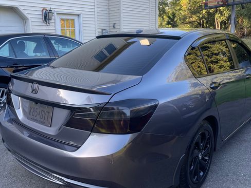 Used 2016 Honda Accord EX-L image 8