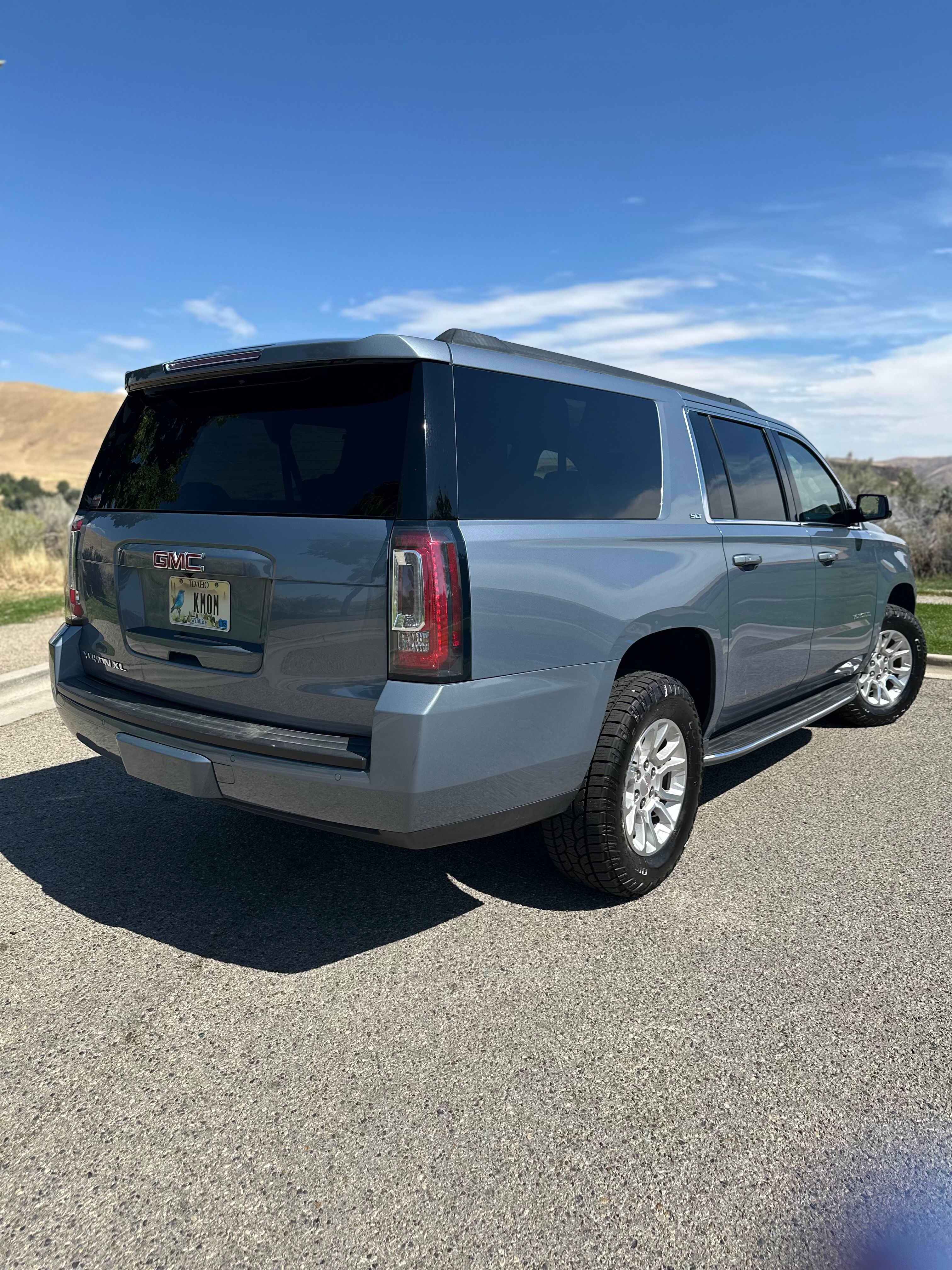 Used 2016 GMC Yukon XL SLT AWD/4WD image 4