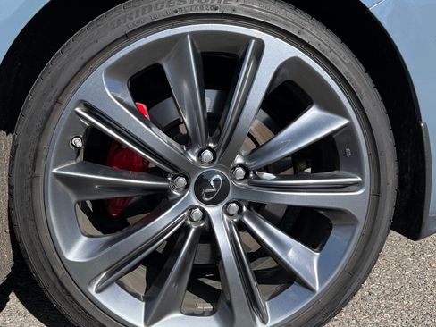 Used 2021 INFINITI Q60 Red Sport 400 AWD/4WD image 6