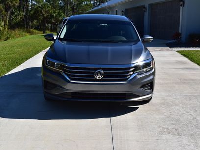 Used 2020 Volkswagen Passat 2.0T SE