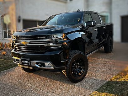 Used 2020 Chevrolet Silverado 1500 High Country w/ Technology Package