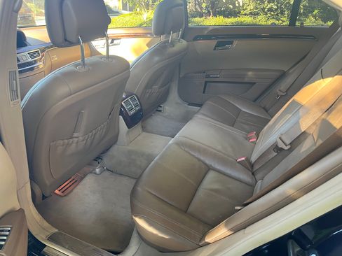 Used 2007 Mercedes-Benz S 550 image 6
