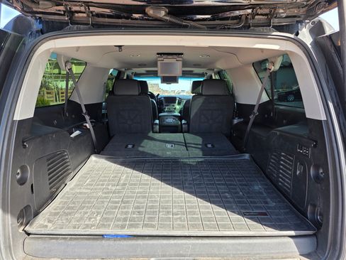 Used 2019 GMC Yukon XL Denali w/ Denali Ultimate Package image 4