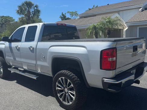 Used 2014 GMC Sierra 1500 SLT w/ Driver Alert Package AWD/4WD image 5