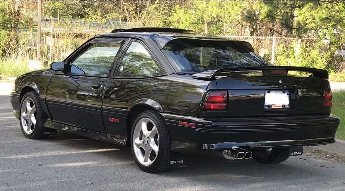 Used 1992 Chevrolet Cavalier Z24 FWD image 31