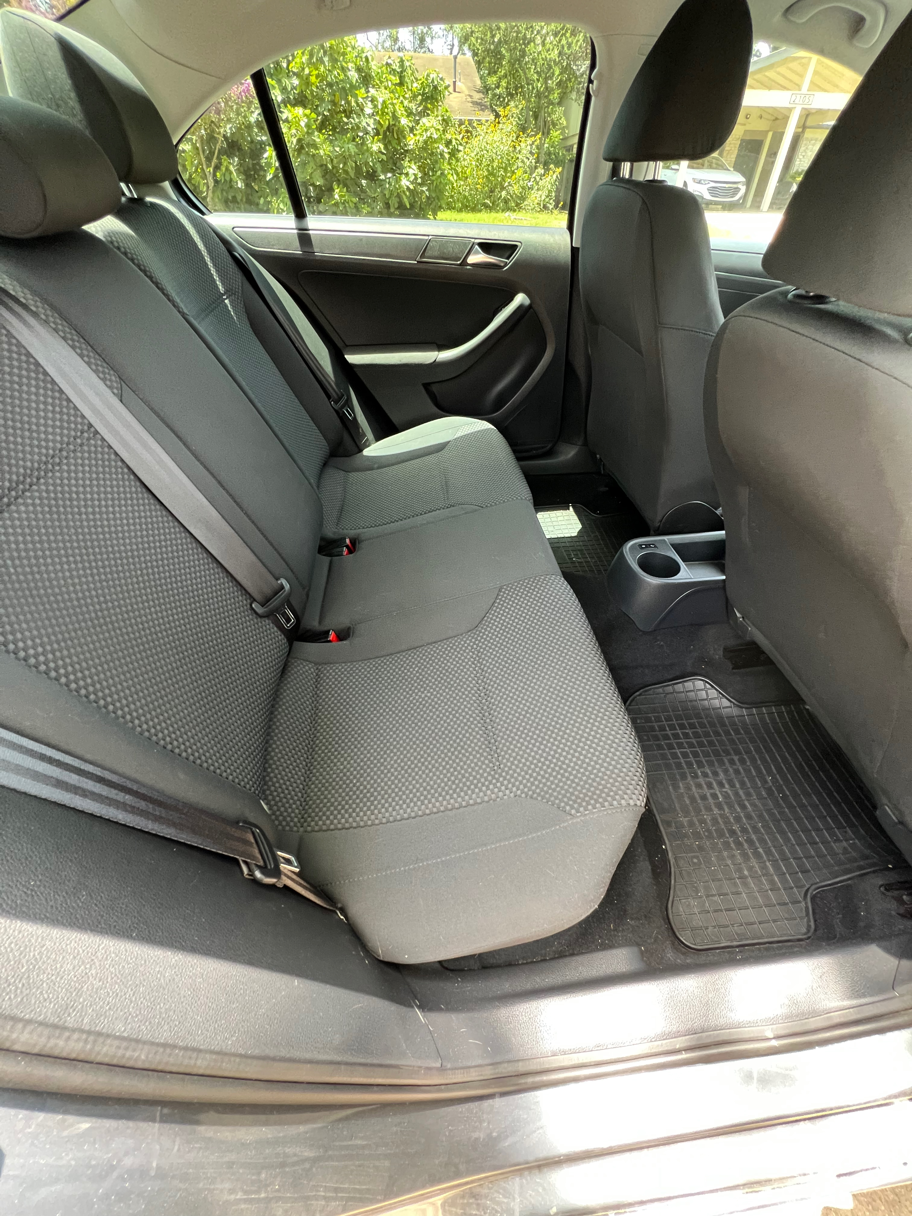 Used 2011 Volkswagen Jetta S FWD image 9
