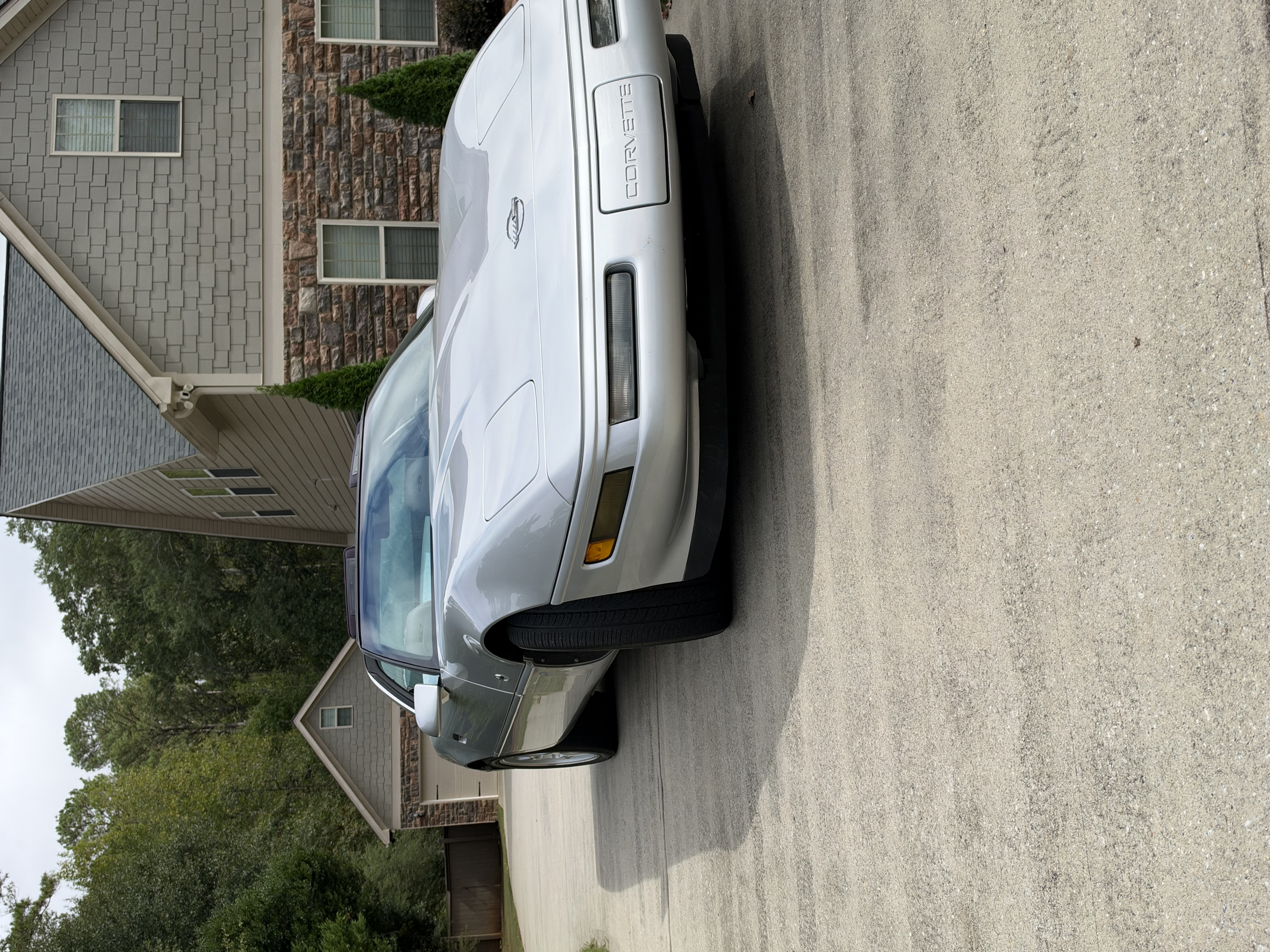 Used 1996 Chevrolet Corvette Coupe RWD image 1