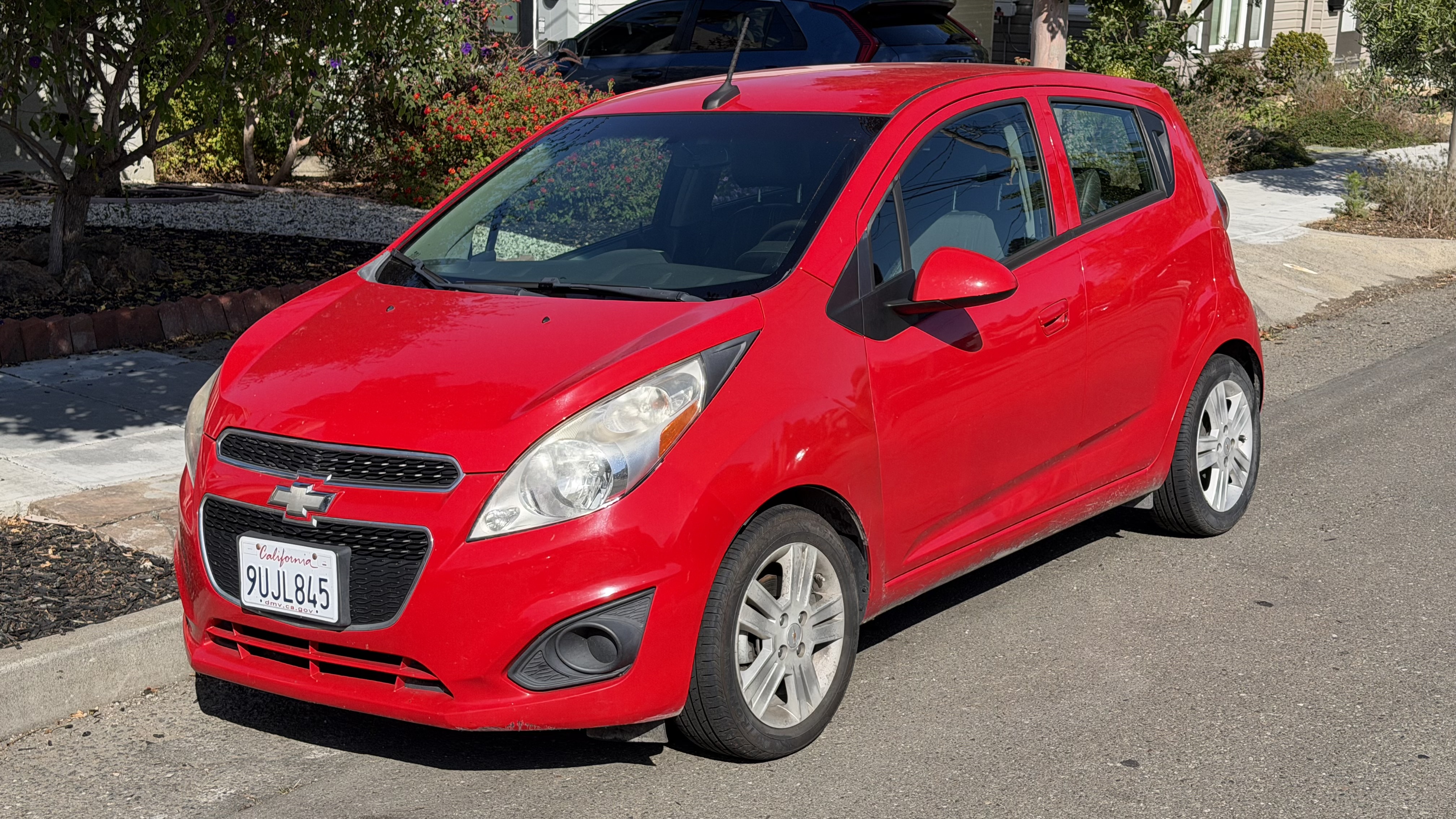Used 2014 Chevrolet Spark LS FWD image 1