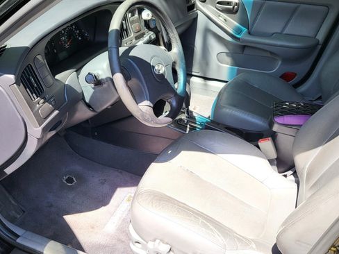 Used 2004 Hyundai Elantra GT image 6