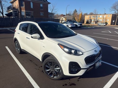 Used 2020 Kia Sportage S w/ S Premium Package image 1