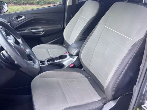 Used 2014 Ford Escape SE FWD image 9
