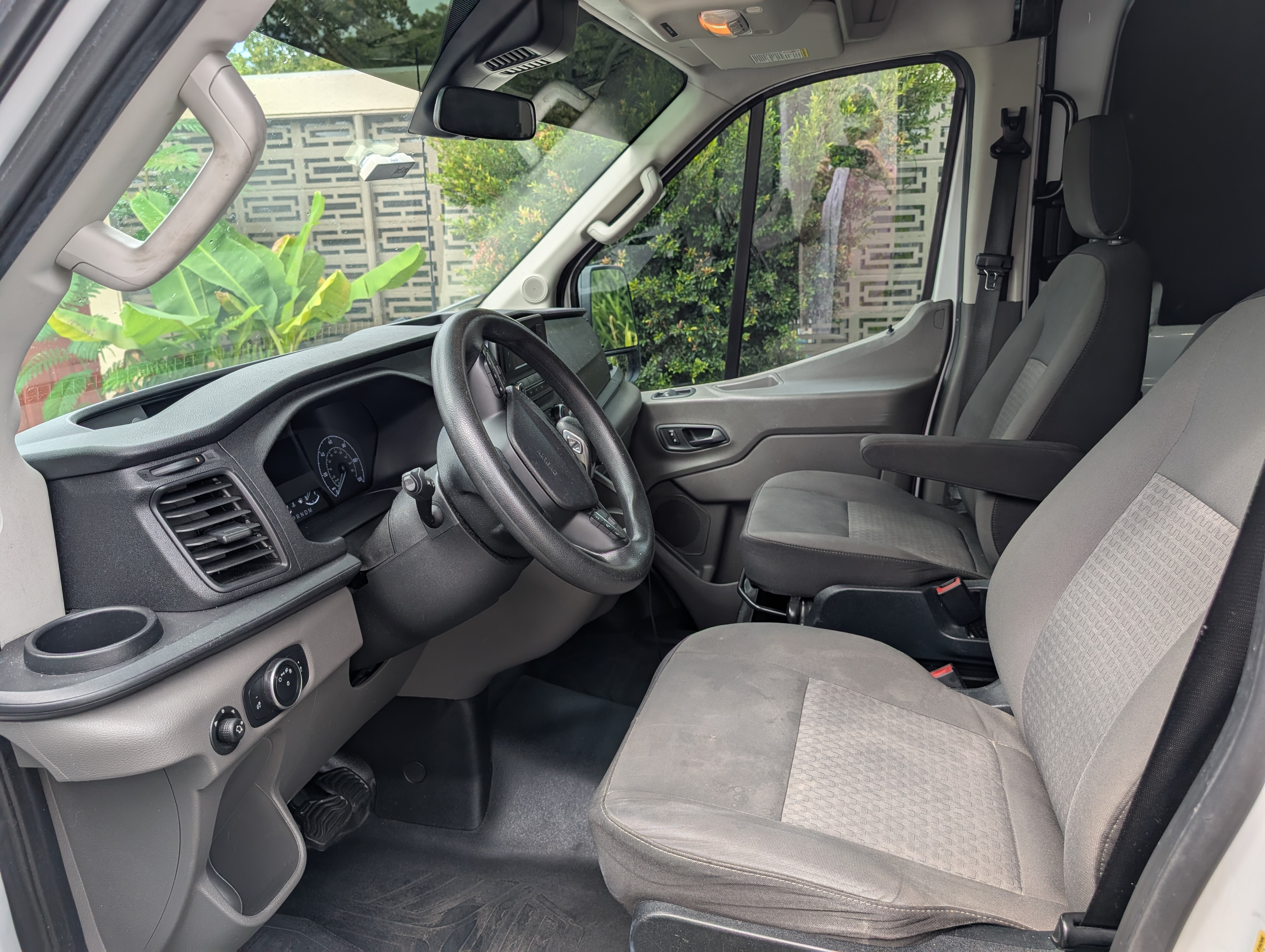 Used 2020 Ford Transit 250 Medium Roof AWD w/ Interior Upgrade Package image 11
