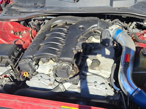 Used 2005 Dodge Magnum SE image 10