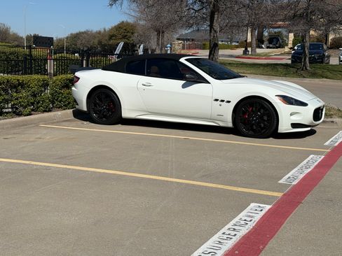 Used 2012 Maserati GranTurismo Sport image 1