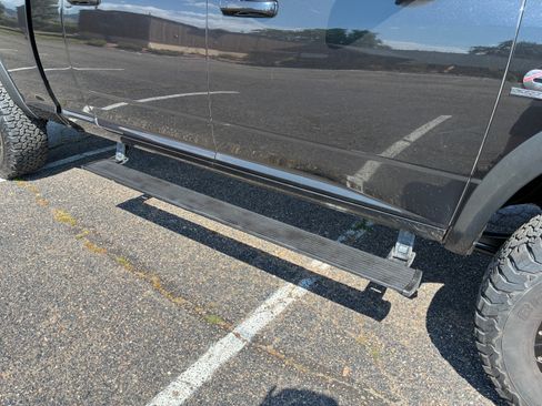 Used 2017 RAM 2500 Big Horn w/ Sport Appearance Group image 13