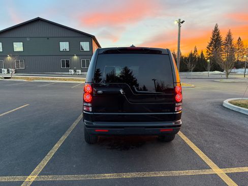 Used 2015 Land Rover LR4 HSE AWD/4WD image 4