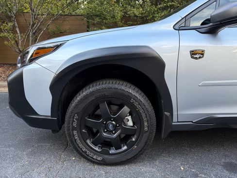 Used 2025 Subaru Outback Wilderness image 10