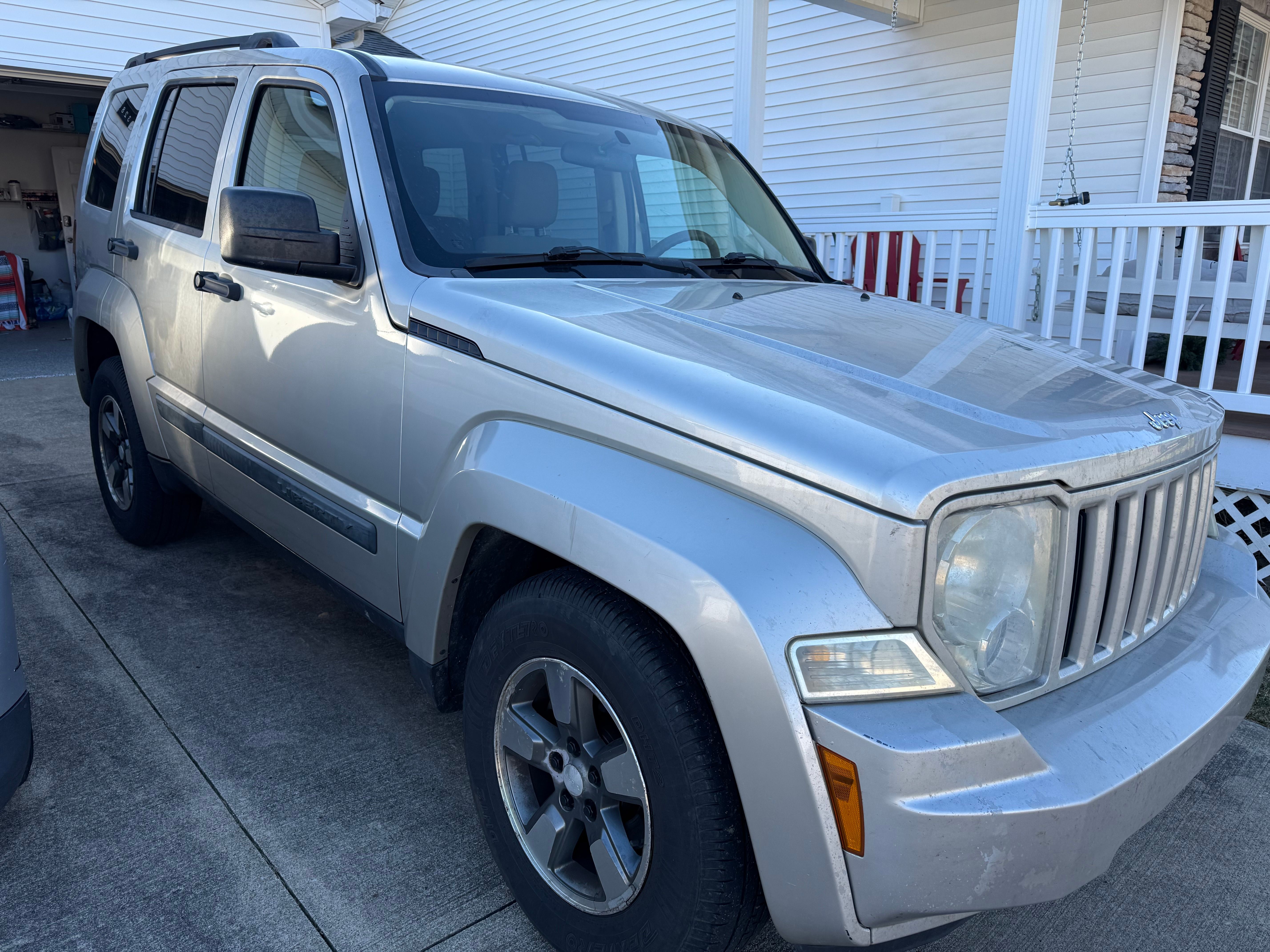 Used 2008 Jeep Liberty Sport w/ Popular Equipment Group AWD/4WD image 12