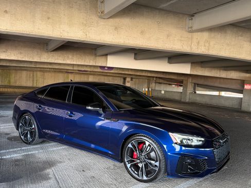 Used 2022 Audi S5 Premium Plus w/ Premium Plus Package image 4