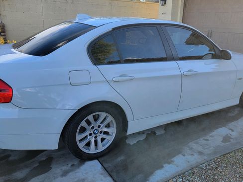 Used 2006 BMW 325i Sedan image 9