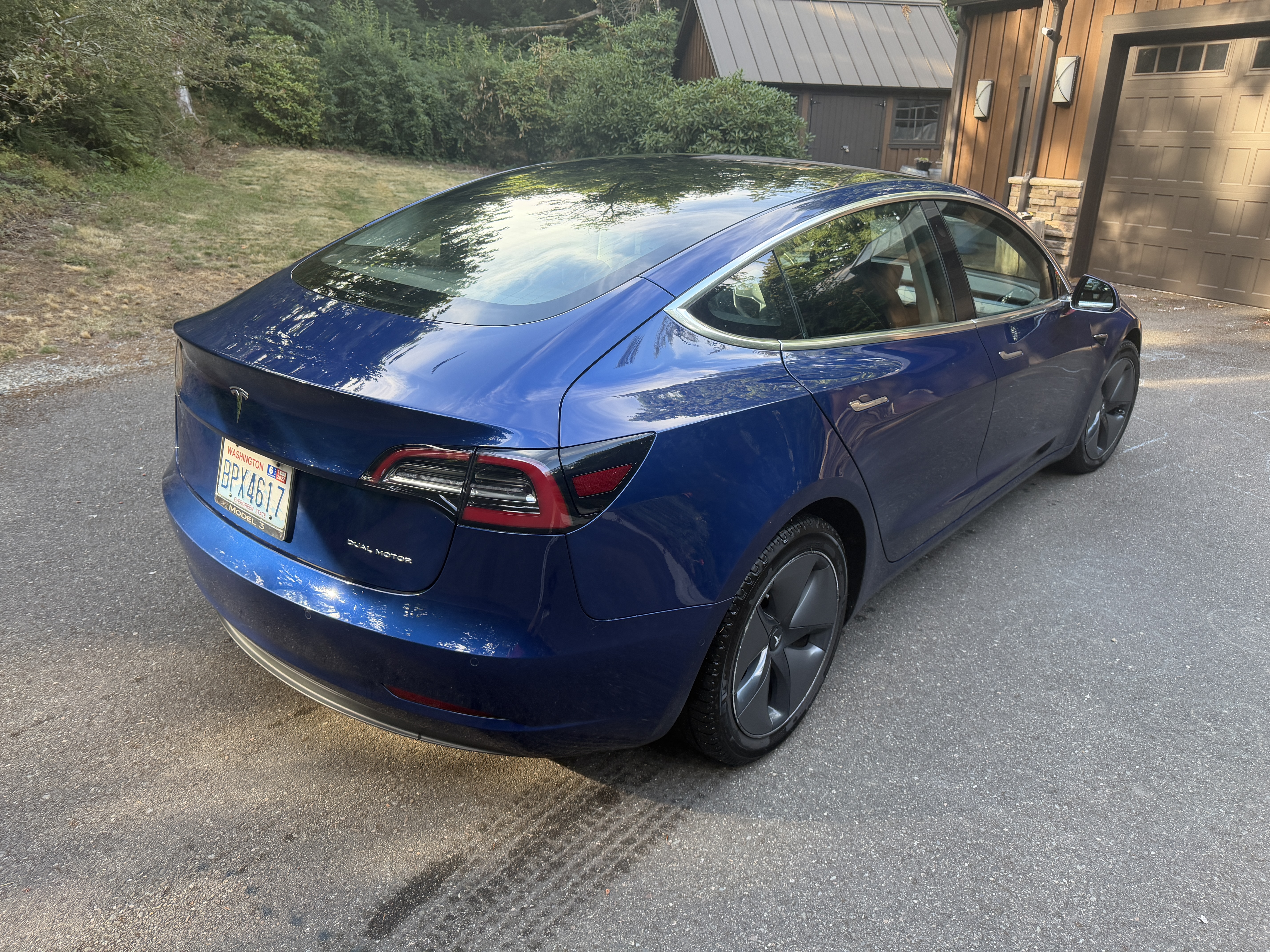 Used 2019 Tesla Model 3 Long Range AWD/4WD image 9