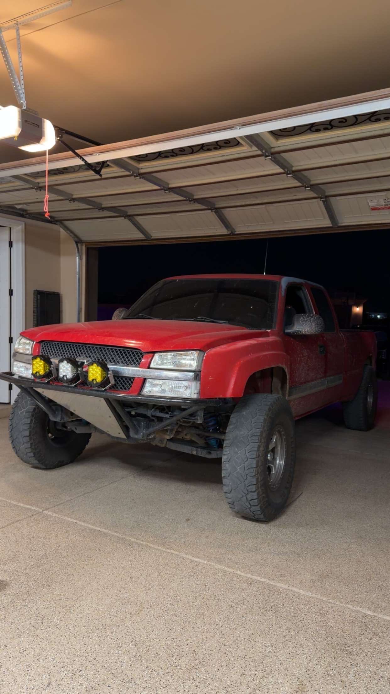 Used 2004 Chevrolet Silverado 1500 LS w/ Light Duty Power Package RWD image 2