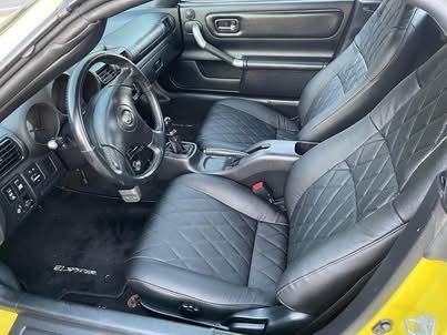 Used 2002 Toyota MR2 RWD image 5