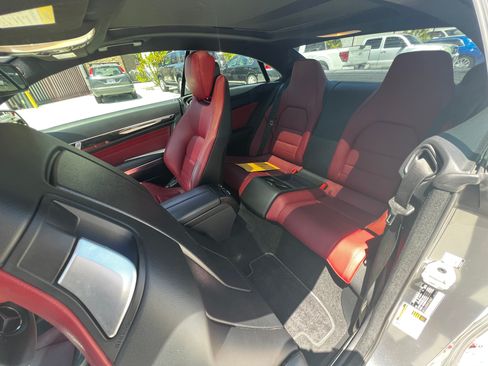 Used 2017 Mercedes-Benz E 400 Coupe image 10