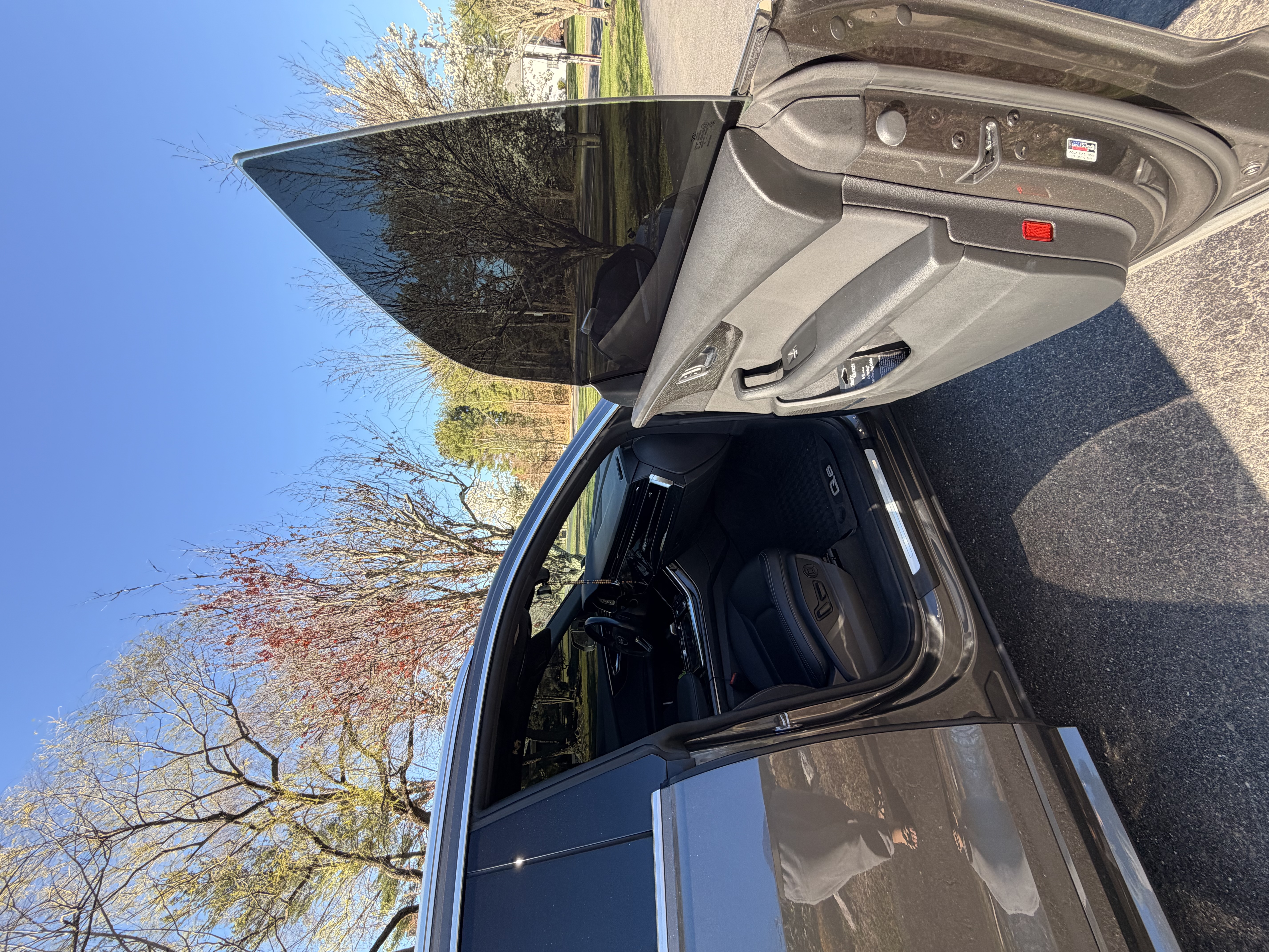 Used 2019 Audi Q8 Premium Plus w/ Premium Plus AWD/4WD image 16