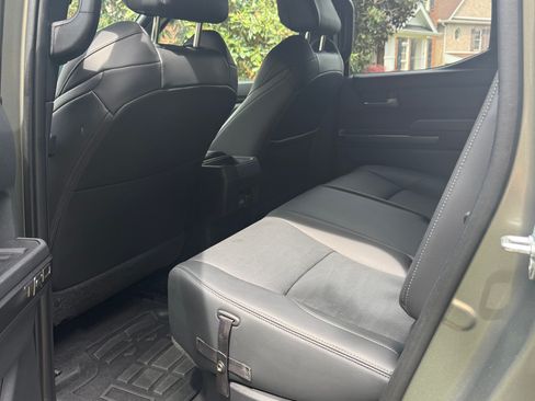 Used 2024 Toyota Tacoma TRD Sport w/ TRD Sport Premium Package image 10