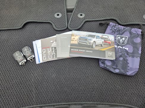 Used 2022 RAM 1500 Laramie w/ Sport Appearance Package image 29