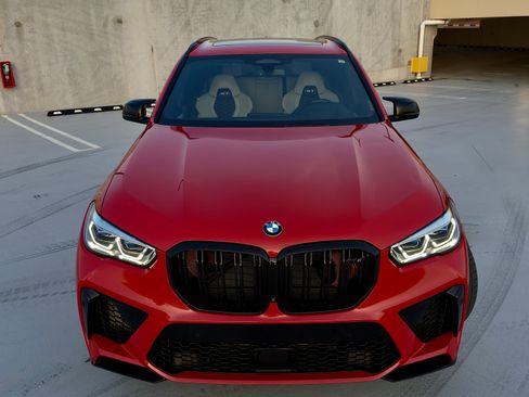 Used 2021 BMW X5 M AWD/4WD image 2