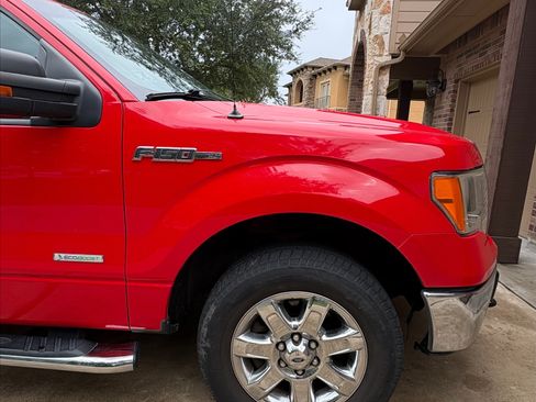 Used 2014 Ford F150 XLT w/ Equipment Group 302A Luxury RWD image 16