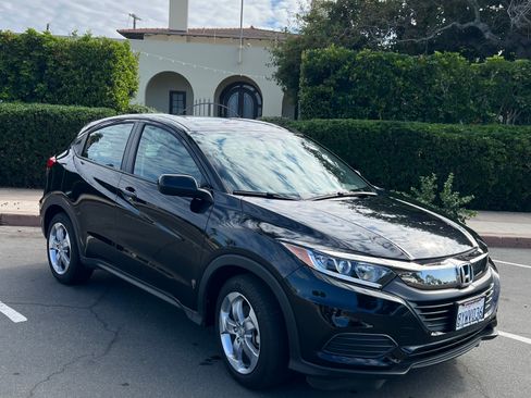 Used 2022 Honda HR-V LX image 6