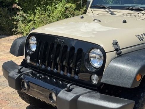 Used 2016 Jeep Wrangler Sport AWD/4WD image 4