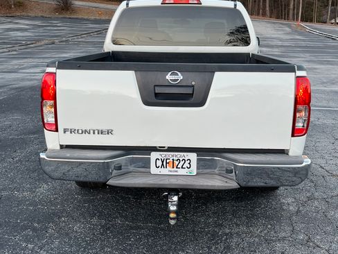 Used 2016 Nissan Frontier S w/ S Preferred Package image 2