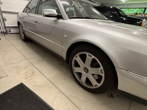 Used 2001 Audi S8 AWD/4WD image 2