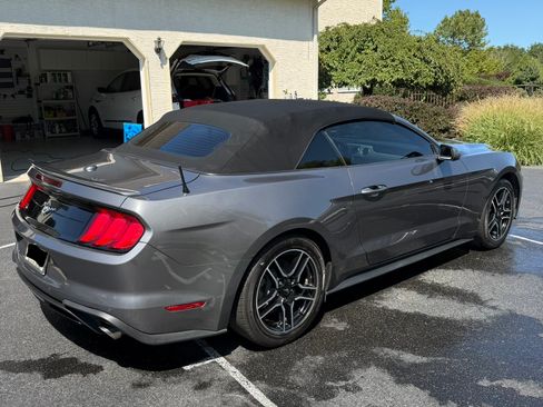 Used 2021 Ford Mustang Premium RWD image 2