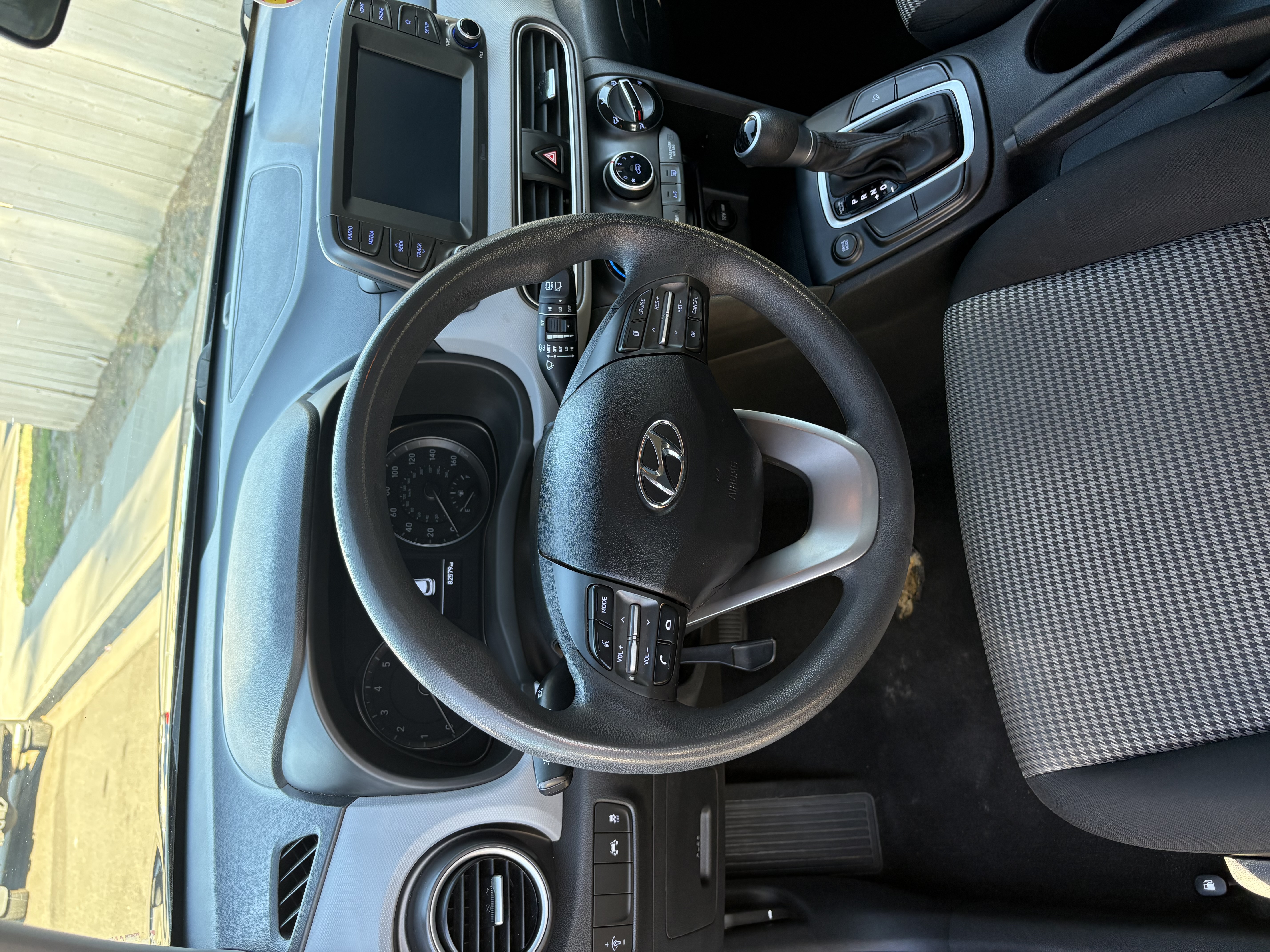 Used 2020 Hyundai Kona SE FWD image 11