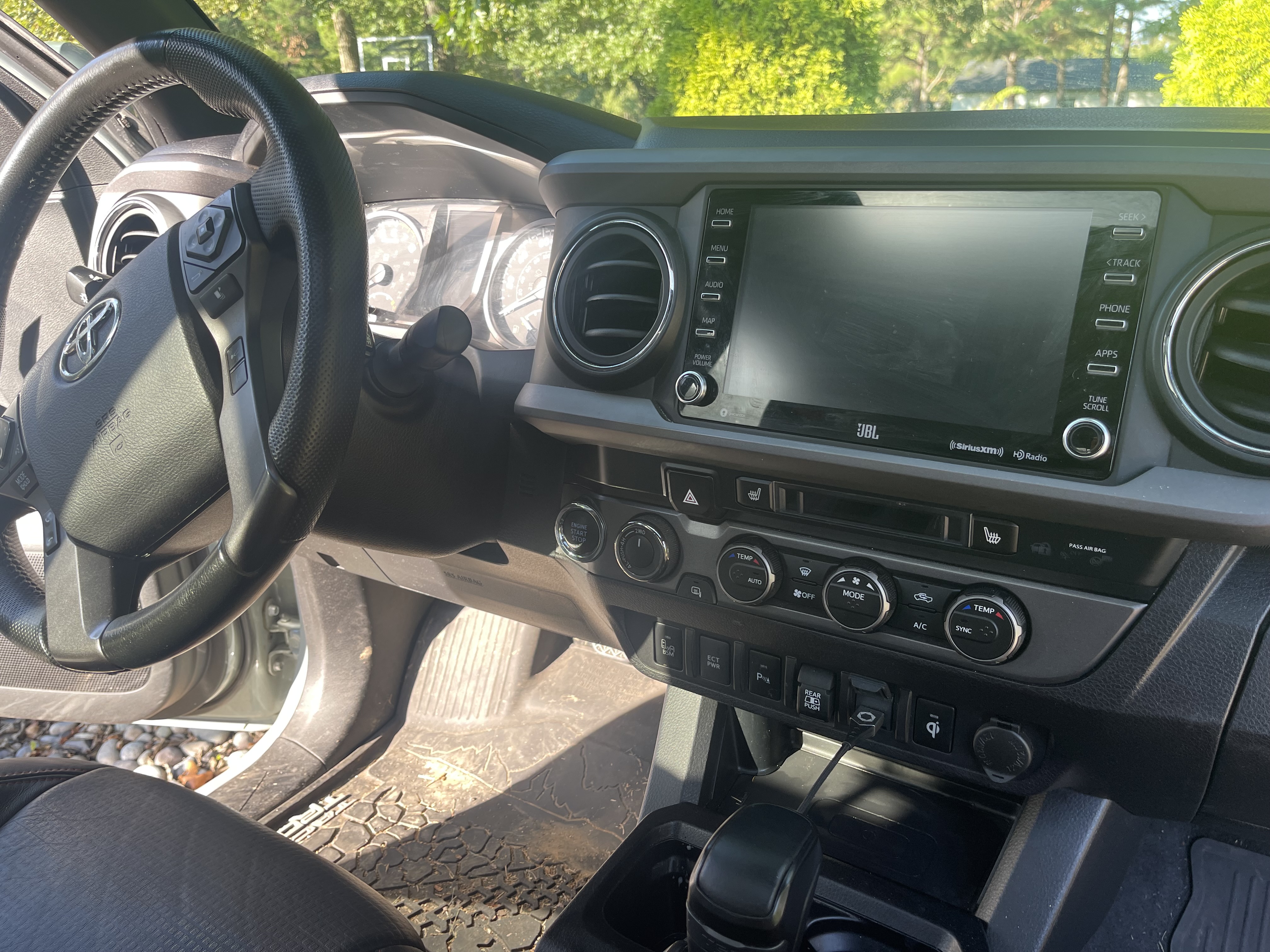 Used 2021 Toyota Tacoma TRD Pro AWD/4WD image 9