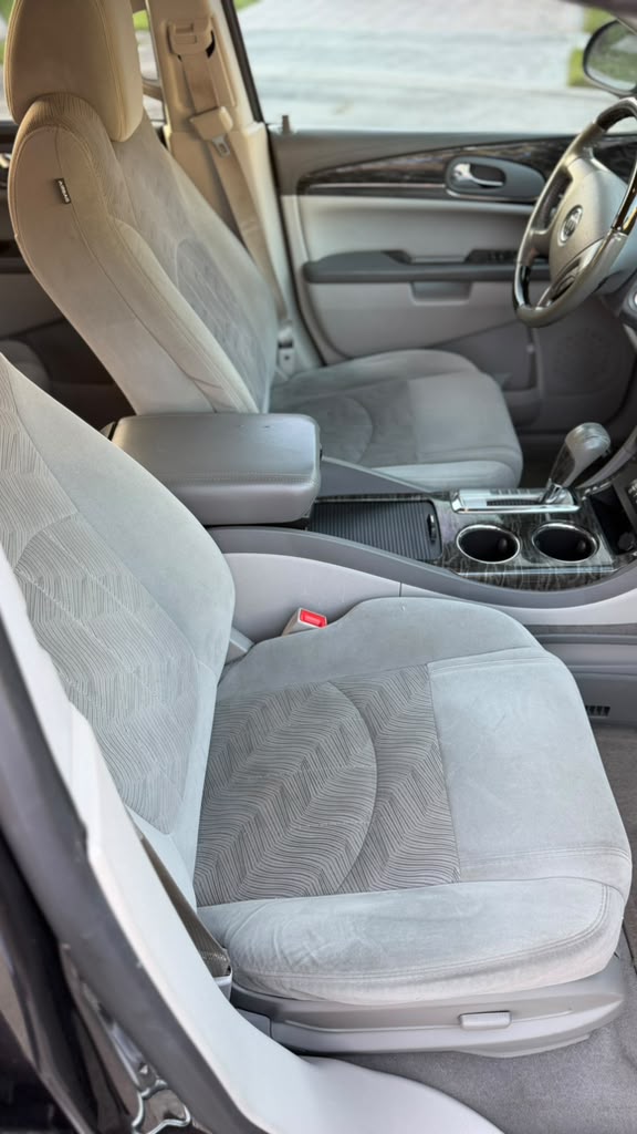 Used 2014 Buick Enclave Convenience FWD image 6