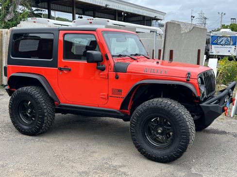 Used 2015 Jeep Wrangler Sport image 8
