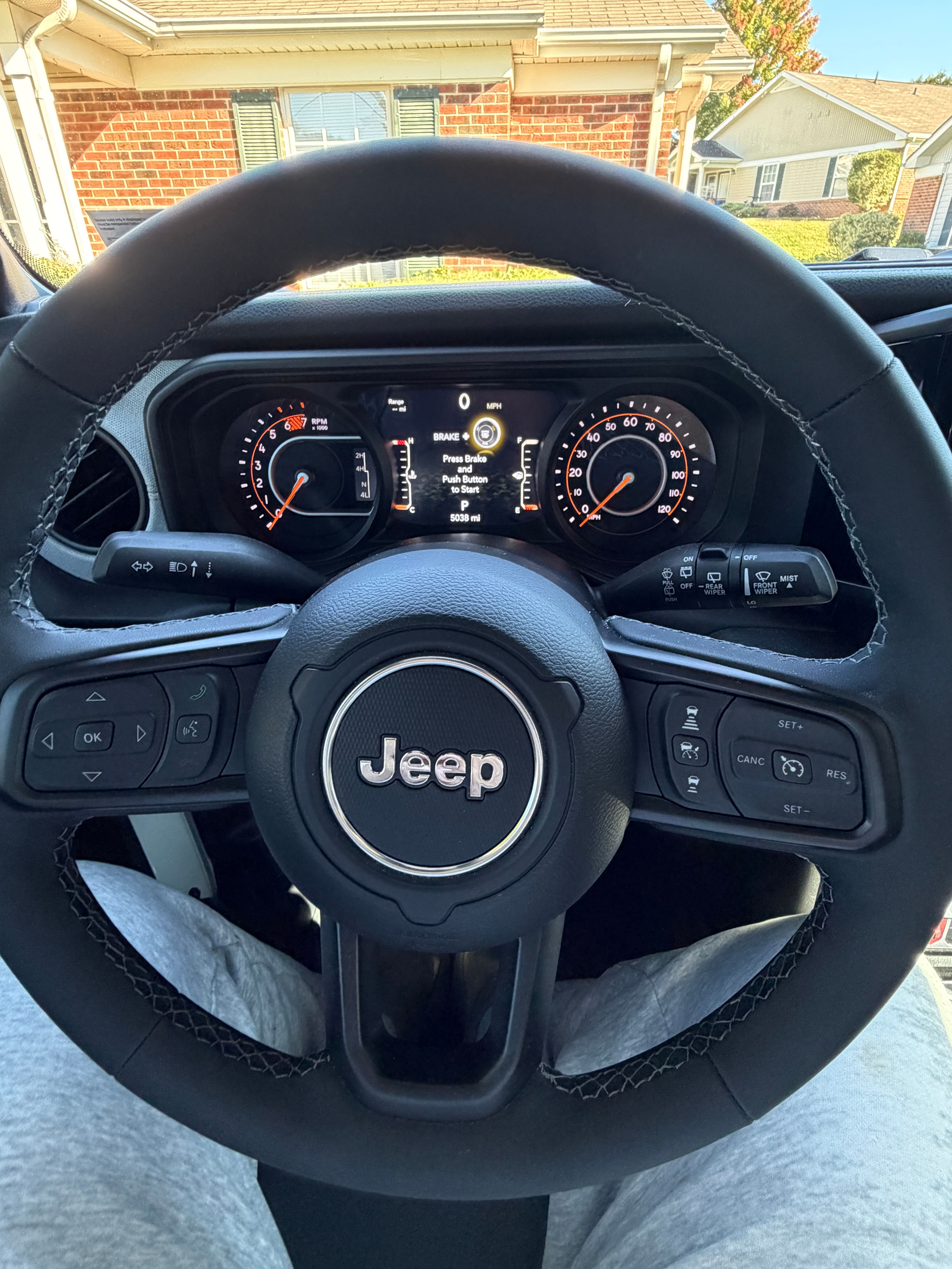 Used 2026 Jeep Wrangler Sport AWD/4WD image 8