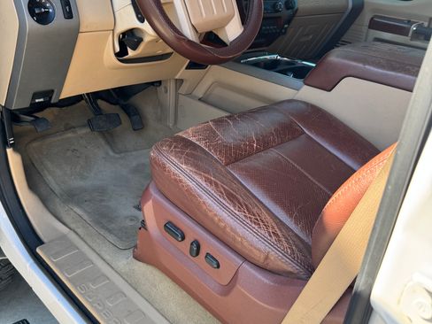 Used 2012 Ford F250 King Ranch w/ King Ranch w/Chrome Pkg image 10