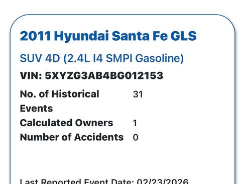 Used 2011 Hyundai Santa Fe GLS image 11